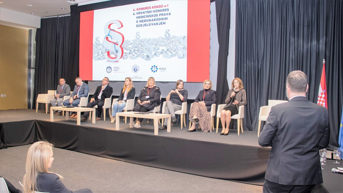 Panel rasprava (Izvor fotografije: HLK)