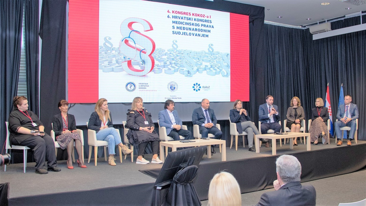 Panel rasprava (Izvor fotografije: HLK)